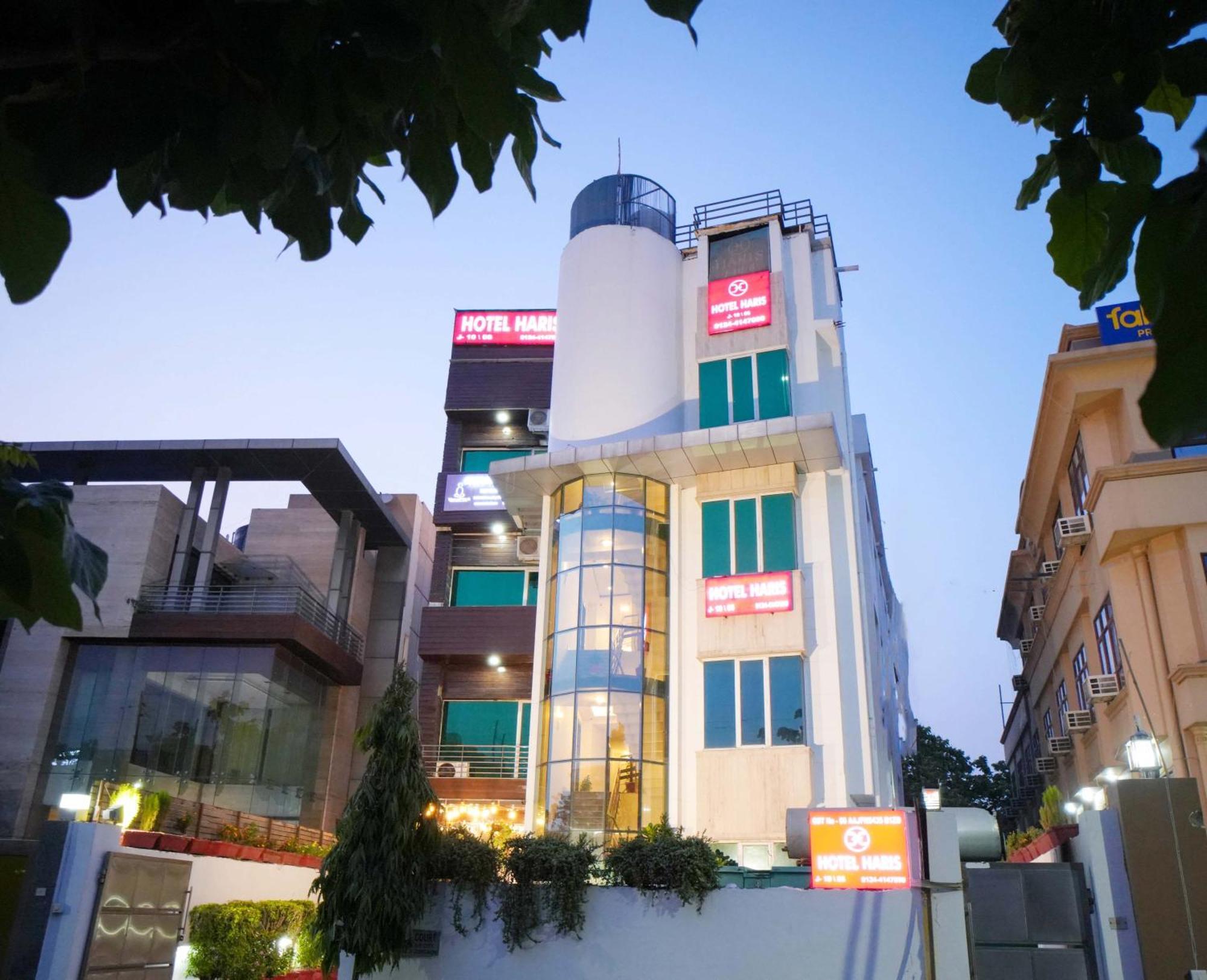 Hotel Haris Mg Road Gurugram Gurgaon Exterior photo